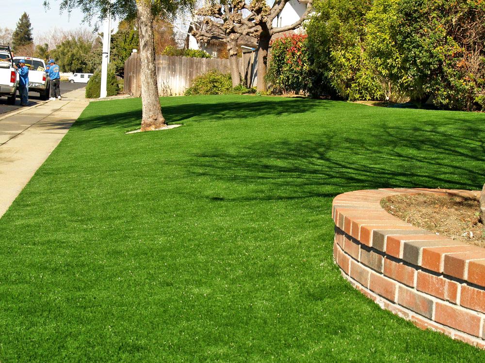 4 Reasons To Install Artificial Grass For Commercial Buildings In Inland Empire